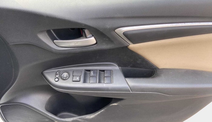 2016 Honda Jazz 1.5L I-DTEC V, Diesel, Manual, 19,152 km, Driver Side Door Panels Control
