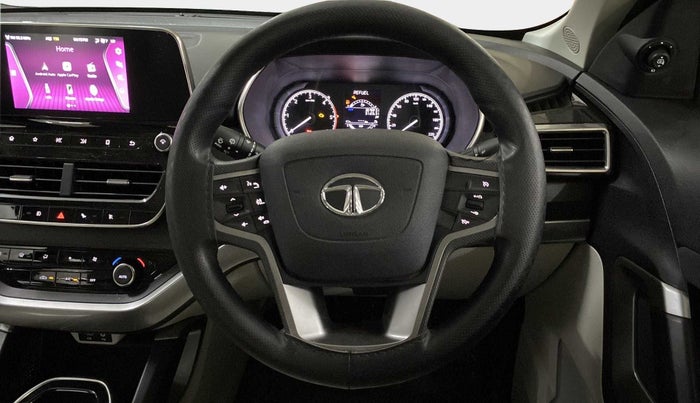 2022 Tata Safari XT PLUS, Diesel, Manual, 26,164 km, Steering Wheel Close Up