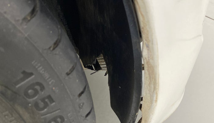 2014 Hyundai Xcent SX 1.2, Petrol, Manual, 46,371 km, Right fender - Lining loose