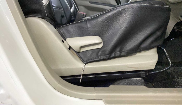 2016 Maruti Celerio ZXI AMT, Petrol, Automatic, 36,315 km, Driver Side Adjustment Panel