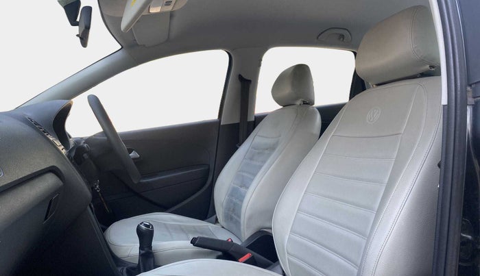 2018 Volkswagen Ameo TRENDLINE 1.0L, CNG, Manual, 55,985 km, Right Side Front Door Cabin