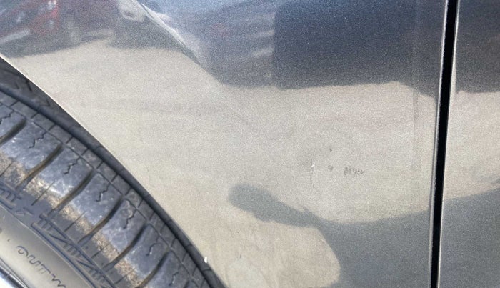 2018 Volkswagen Ameo TRENDLINE 1.0L, CNG, Manual, 55,985 km, Left fender - Slightly dented
