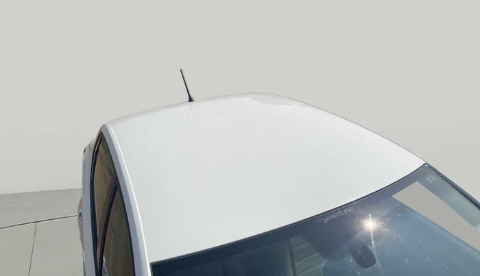 2016 Volkswagen Ameo HIGHLINE1.2L, Petrol, Manual, 76,832 km, Roof