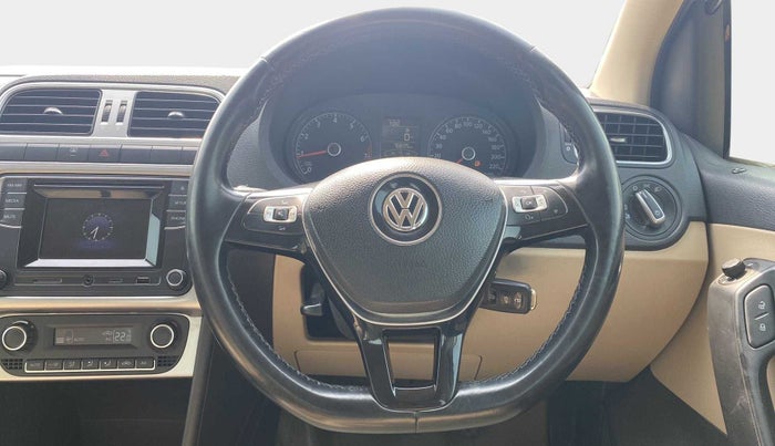 2016 Volkswagen Ameo HIGHLINE1.2L, Petrol, Manual, 76,832 km, Steering Wheel Close Up