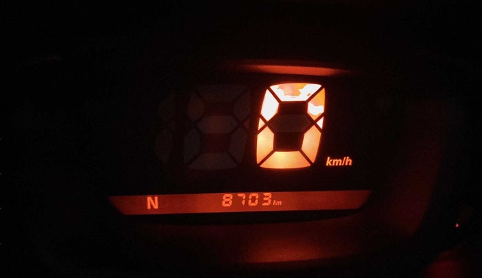 2018 Renault Kwid RXT 1.0 AMT (O), Petrol, Automatic, 8,700 km, Odometer Image