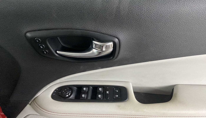 2019 Jeep Compass LIMITED PLUS PETROL AT, Petrol, Automatic, 69,292 km, Driver Side Door Panels Control