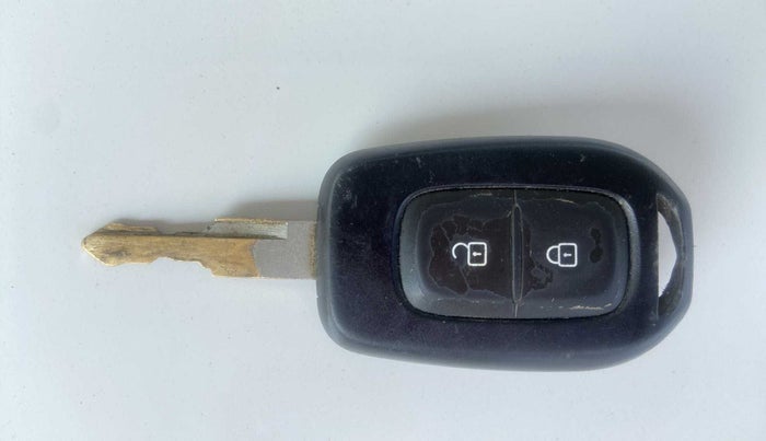 2018 Renault Kwid RXT 1.0 AMT (O), Petrol, Automatic, 54,103 km, Key Close Up