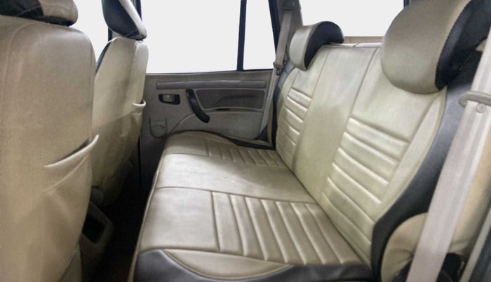 2020 Mahindra Scorpio S5, Diesel, Manual, 31,527 km, Right Side Rear Door Cabin