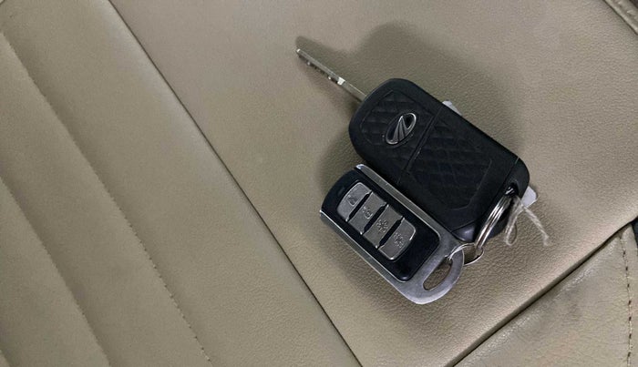 2020 Mahindra Scorpio S5, Diesel, Manual, 31,527 km, Key Close Up