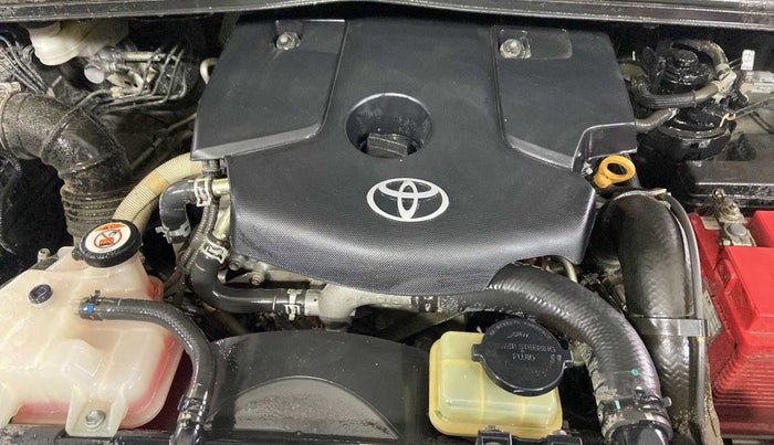 2019 Toyota Innova Crysta 2.8 ZX AT 7 STR, Diesel, Automatic, 42,834 km, Open Bonet