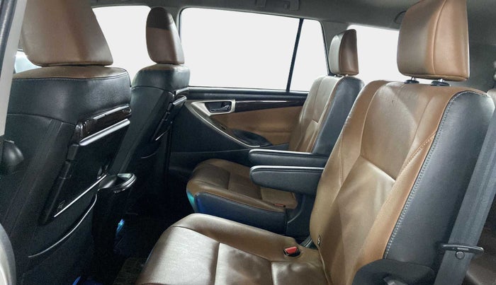 2019 Toyota Innova Crysta 2.8 ZX AT 7 STR, Diesel, Automatic, 42,834 km, Right Side Rear Door Cabin