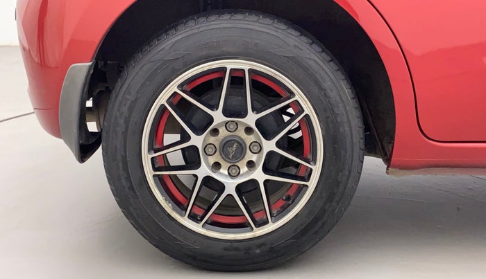 2019 Nissan Micra Active XV, Petrol, Manual, 31,812 km, Right Rear Wheel