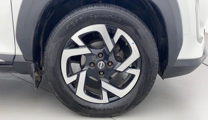 2021 Nissan MAGNITE XV PREMIUM TURBO CVT, Petrol, Automatic, 60,074 km, Right Front Wheel