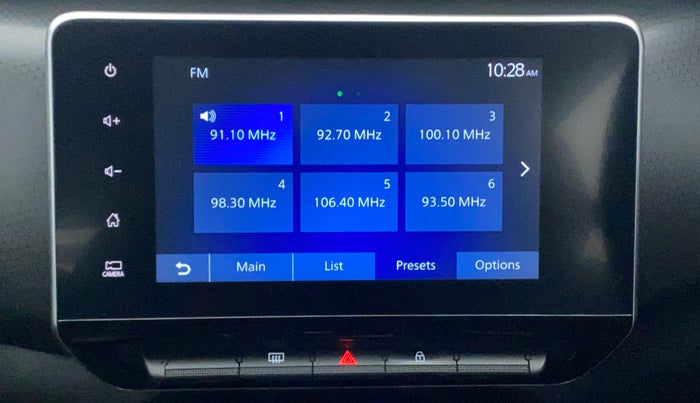 2021 Nissan MAGNITE XV PREMIUM TURBO CVT, Petrol, Automatic, 60,074 km, Infotainment System