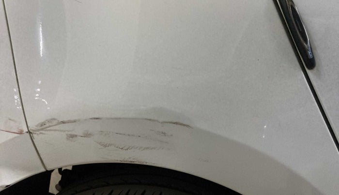 2018 Tata Tiago XZ PETROL, Petrol, Manual, 24,941 km, Right quarter panel - Minor scratches