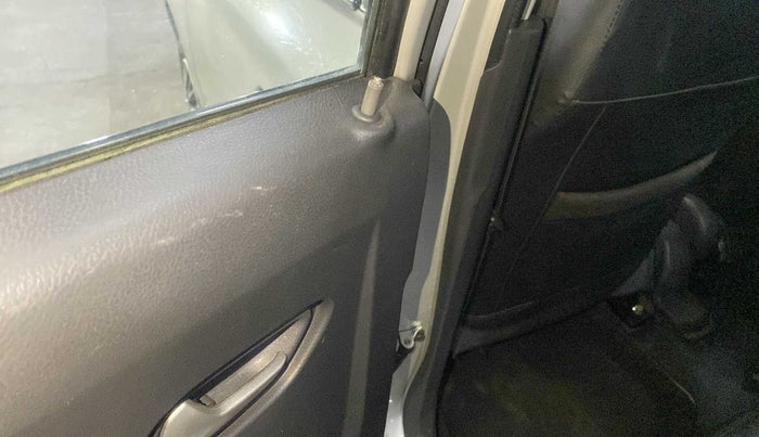 2017 Maruti Alto K10 VXI, Petrol, Manual, 26,415 km, Left rear window switch / handle - Minor damage