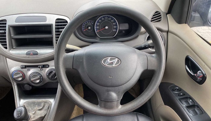 2011 Hyundai i10 MAGNA 1.2, Petrol, Manual, 85,146 km, Steering Wheel Close Up