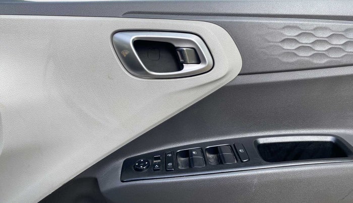 2019 Hyundai GRAND I10 NIOS SPORTZ AMT 1.2 KAPPA VTVT, Petrol, Automatic, 86,551 km, Driver Side Door Panels Control