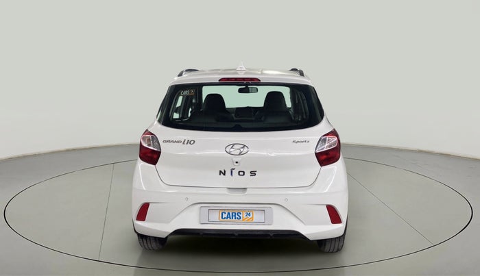 2020 Hyundai GRAND I10 NIOS SPORTZ AMT 1.2 KAPPA VTVT, Petrol, Automatic, 36,523 km, Back/Rear