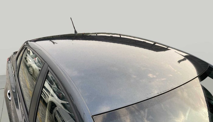 2017 Volkswagen Ameo HIGHLINE1.2L, Petrol, Manual, 35,778 km, Roof
