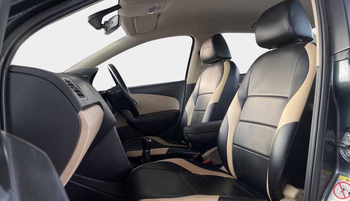 2017 Volkswagen Ameo HIGHLINE1.2L, Petrol, Manual, 35,778 km, Right Side Front Door Cabin