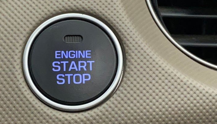 2014 Hyundai Grand i10 SPORTZ 1.2 KAPPA VTVT, Petrol, Manual, 62,513 km, Keyless Start/ Stop Button