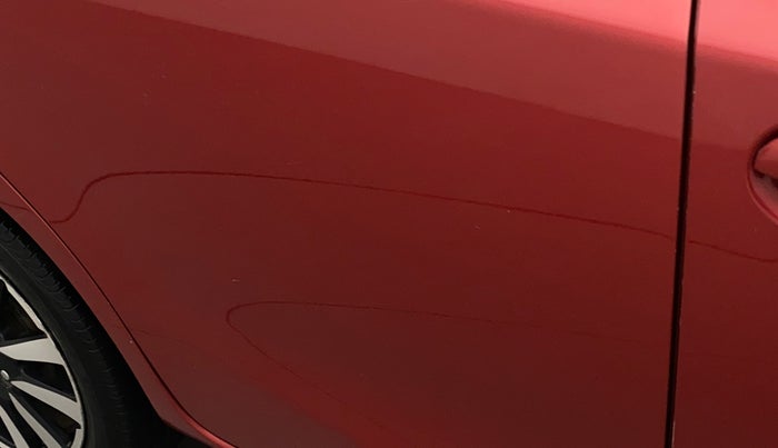 2016 Toyota Etios Liva V, Petrol, Manual, 66,798 km, Right rear door - Minor scratches