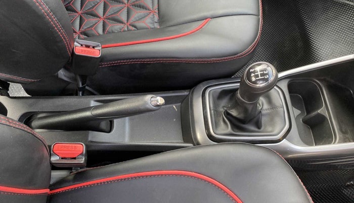 2022 Maruti IGNIS ZETA 1.2, Petrol, Manual, 1,642 km, Gear Lever