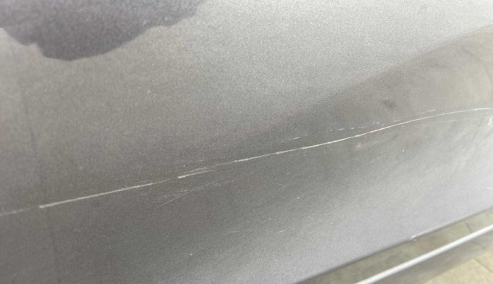 2015 Hyundai Eon MAGNA +, Petrol, Manual, 68,004 km, Right rear door - Minor scratches