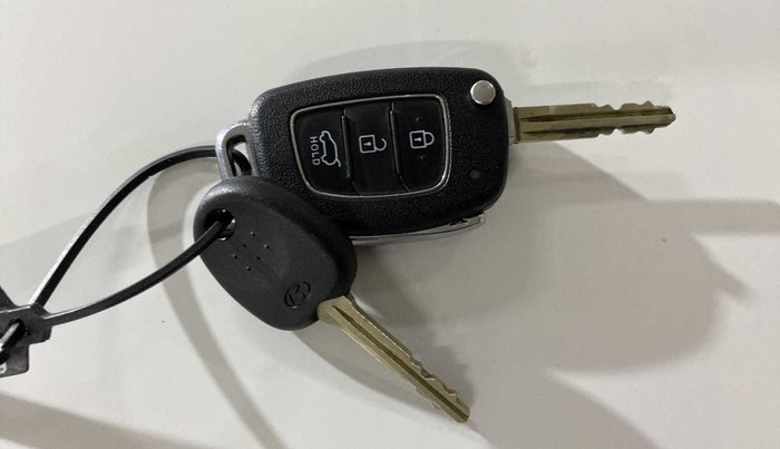 2019 Hyundai Elite i20 SPORTZ PLUS 1.4 CRDI, Diesel, Manual, 32,489 km, Key Close Up