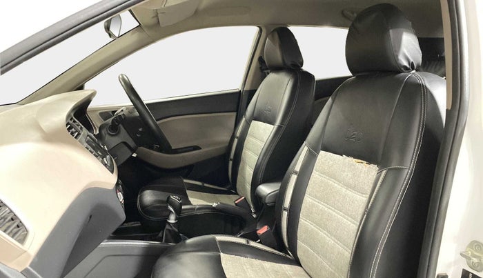 2019 Hyundai Elite i20 SPORTZ PLUS 1.4 CRDI, Diesel, Manual, 32,489 km, Right Side Front Door Cabin