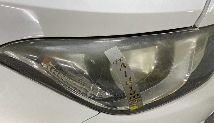 2013 Hyundai i20 MAGNA (O) 1.2, Petrol, Manual, 68,136 km, Right headlight - Minor scratches