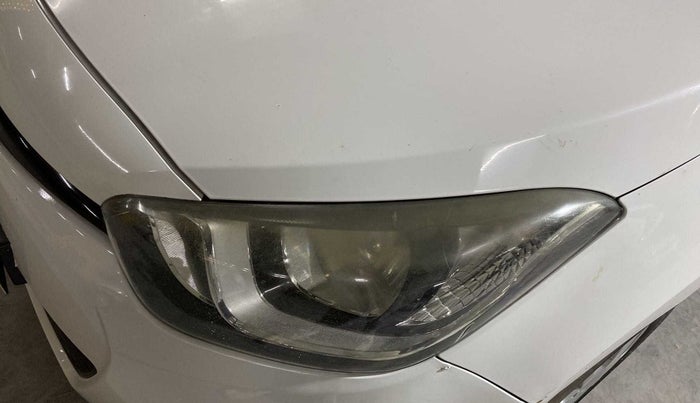 2013 Hyundai i20 MAGNA (O) 1.2, Petrol, Manual, 68,136 km, Left headlight - Minor scratches