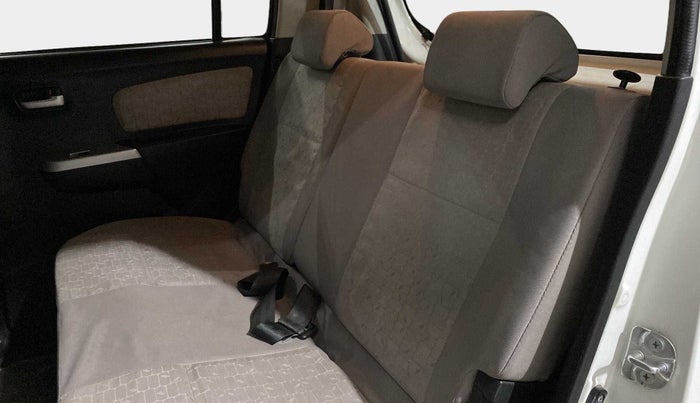 2015 Maruti Wagon R 1.0 VXI, CNG, Manual, 34,816 km, Right Side Rear Door Cabin