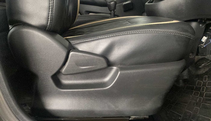 2019 Datsun Redi Go A, Petrol, Manual, 30,818 km, Driver Side Adjustment Panel