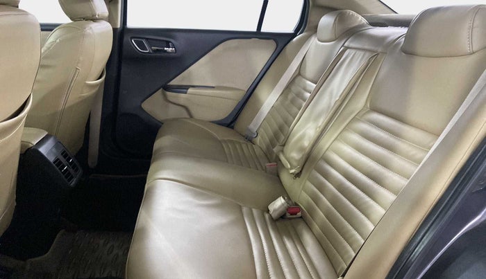 2019 Honda City 1.5L I-VTEC V MT, Petrol, Manual, 42,543 km, Right Side Rear Door Cabin
