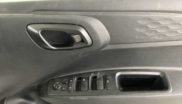 2019 Hyundai GRAND I10 NIOS SPORTZ 1.2 KAPPA VTVT DUAL TONE, Petrol, Manual, 19,586 km, Driver Side Door Panels Control