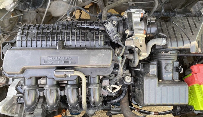2015 Honda Amaze 1.2L I-VTEC S, Petrol, Manual, 83,797 km, Open Bonet