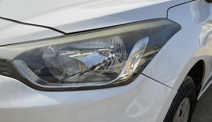2017 Hyundai Elite i20 SPORTZ 1.2, CNG, Manual, 95,103 km, Left headlight - Faded