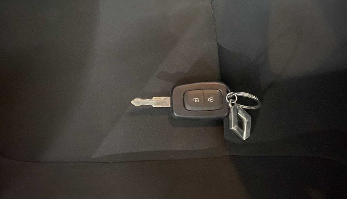2019 Renault Kwid RXT 0.8 (O), Petrol, Manual, 15,175 km, Key Close Up