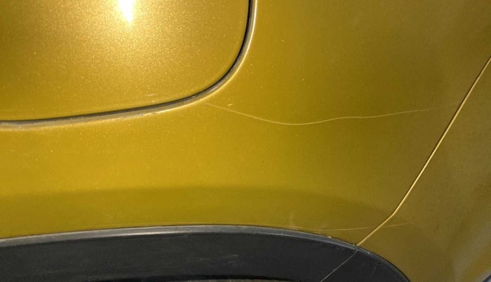 2019 Maruti Vitara Brezza ZDI PLUS, Diesel, Manual, 59,773 km, Left quarter panel - Minor scratches