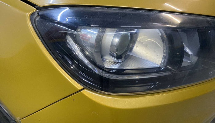 2019 Maruti Vitara Brezza ZDI PLUS, Diesel, Manual, 59,773 km, Right headlight - Minor scratches