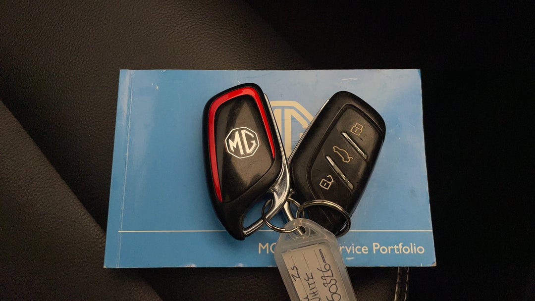 2021 MG ZS EV Essence, Automatic, 27972 km, Key Close-up
