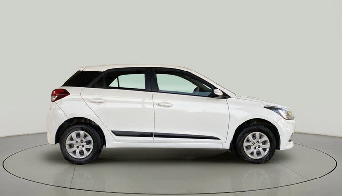 2017 Hyundai Elite i20 SPORTZ 1.2, Petrol, Manual, 35,659 km, Right Side View