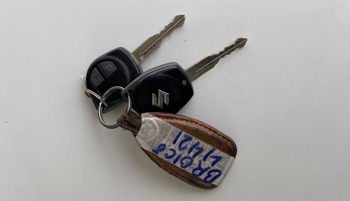 2015 Maruti Wagon R 1.0 VXI, Petrol, Manual, 37,361 km, Lock system - Central lock not working
