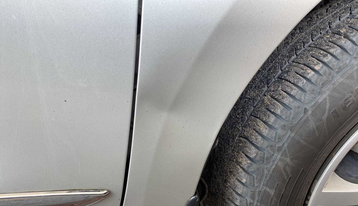 2019 Maruti Dzire VDI, Diesel, Manual, 69,492 km, Right fender - Slightly dented
