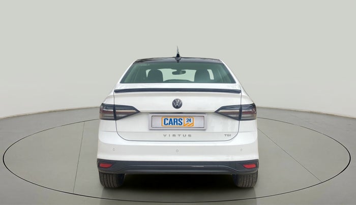 2022 Volkswagen VIRTUS TOPLINE TSI 1.0 AT, Petrol, Automatic, 22,914 km, Back/Rear