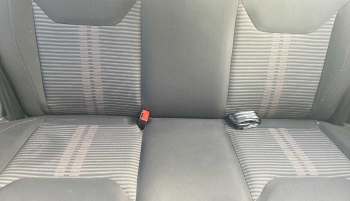 2020 Ford FREESTYLE TITANIUM 1.2 PETROL, Petrol, Manual, 22,515 km, Second-row left seat - Cover slightly stained