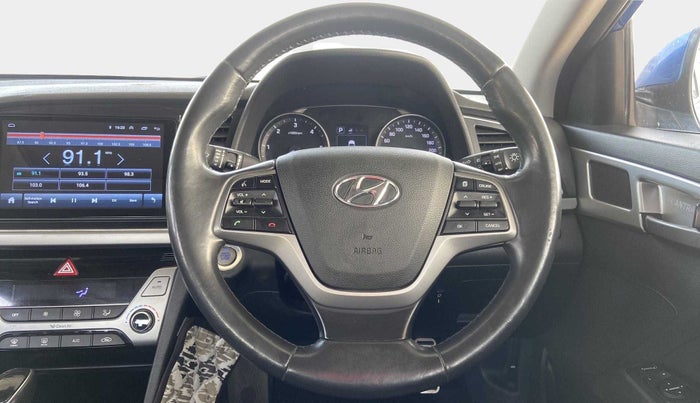 2017 Hyundai New Elantra 1.6 SX (O) AT DIESEL, Diesel, Automatic, 83,806 km, Steering Wheel Close Up