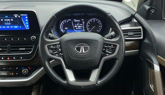 2019 Tata Harrier XZ 2.0L, Diesel, Manual, 25,912 km, Steering Wheel Close Up
